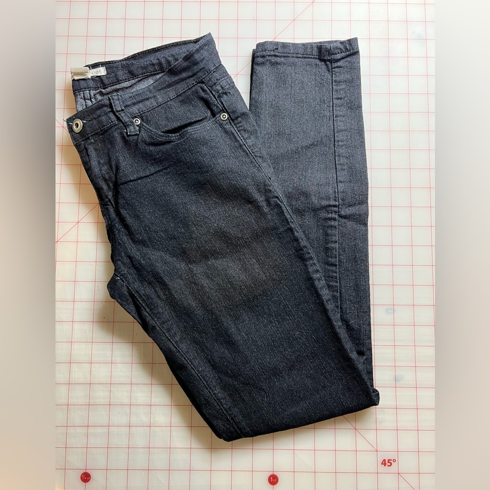Forever 21 Black Straight Leg Jeans